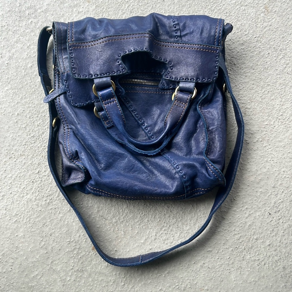 Lucky Brand Abbey Road Indigo Blue Ink Lamb Leather Crossbody Bag Retired EUC